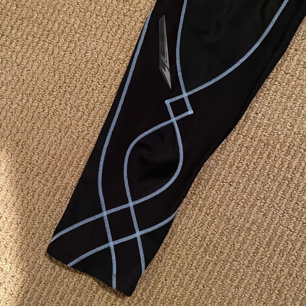 CW-X brand compression tights size small, great condition - Picture 4 of 13